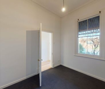 Position Perfect! - Photo 4