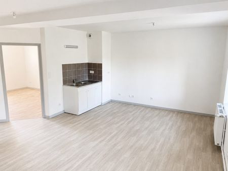 Location Appartement 2 pièces 49m² BEAUREGARD 01480 - Photo 2