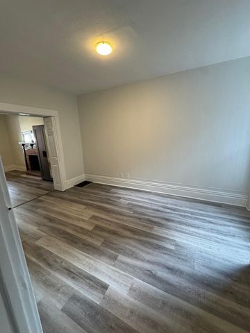 For Lease - 422 Clendenan Avenue Unit# Main, Toronto, Ontario - Photo 4