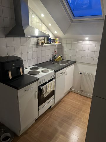 Slättbergsvägen, Trollhättan - Photo 3