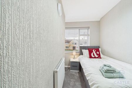 4 bedroom house of multiple occupation to rent - Photo 3