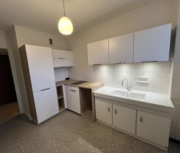 Location Appartement 1 pièce 30m² AIX LES BAINS 73100 - Photo 1