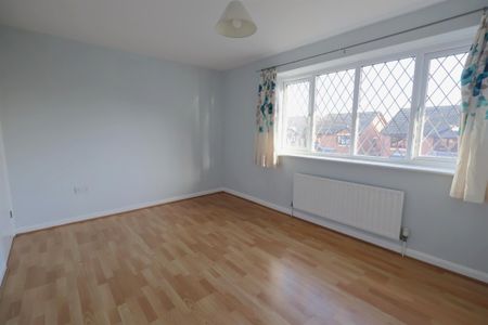 St Sebastian Crescent Fareham Unfurnished - Photo 4