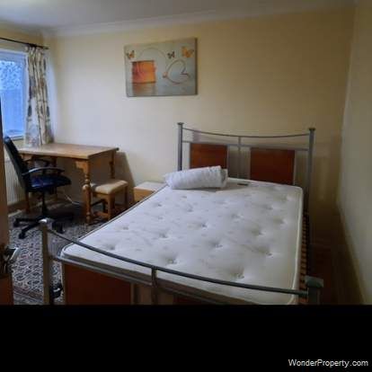 1 bedroom property to rent in Exeter - Photo 2