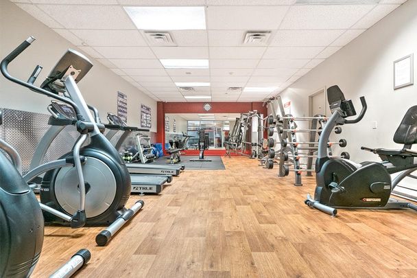 Deluxe Premium - Sherbrooke - Photo 1