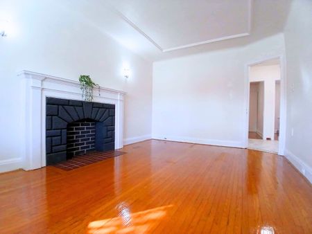 For Lease - 310 Westwood Avenue Unit# Main, Toronto, Ontario - Photo 3