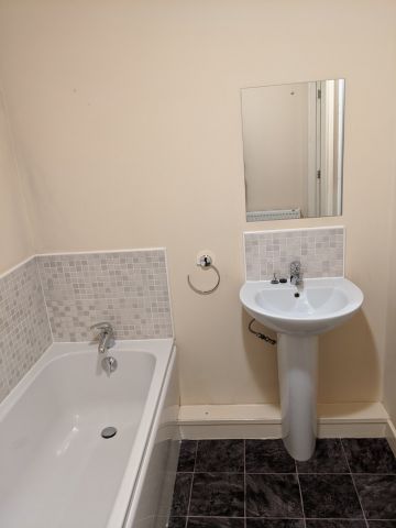 2 Bed Flat, Woodseats Mews, S8 - Photo 4