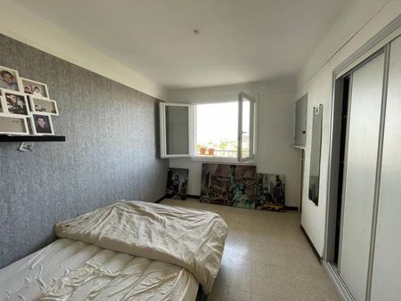 Appartement T3 vue mer à louer La Seyne sur mer - Photo 2