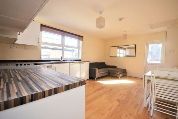 Holdenby Road, London, SE4 - Photo 1