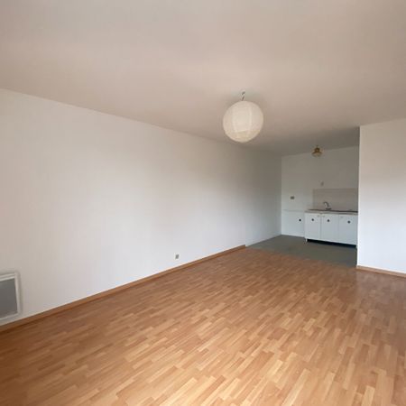 Appartement Corbeil Essonnes 2 pièce(s) 45.83 m2 - Photo 4