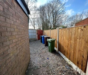 2 bedroom terraced house to rent - Photo 2