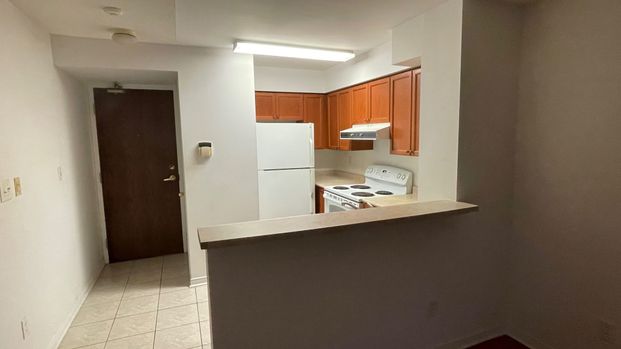 For Lease - 39 Oneida Crescent Unit# 710, Richmond Hill, Ontario - Photo 1