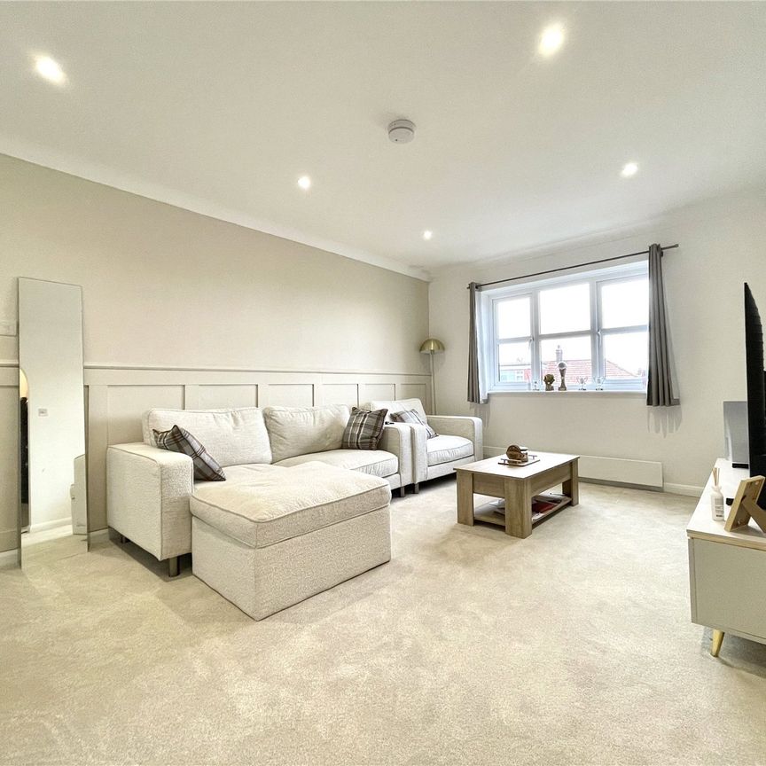 Brampton Road, Bexleyheath, Kent, DA7 4SZ - Photo 1