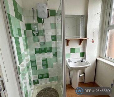 Studio to rent - Photo 6