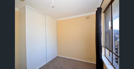 Spacious family home - Photo 4