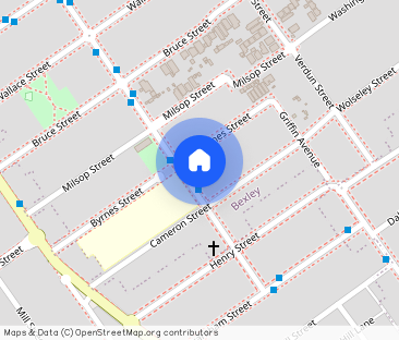 Charming 2 Bedroom Semi Home - Photo 1