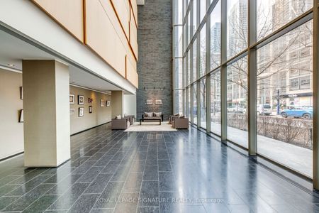 For Lease - 33 Charles Street Unit# 3001, Toronto, Ontario - Photo 2