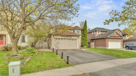 For Lease - 979 Copperfield Drive Unit# Main & 2nd Flr, Oshawa, Ontario - Photo 3