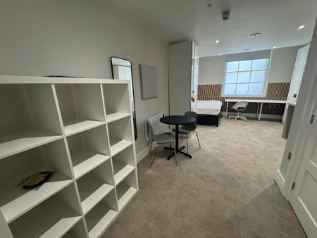 1 bedroom property to rent - Photo 5