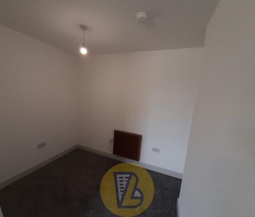 1 bedroom block of apartments to rent - Photo 1