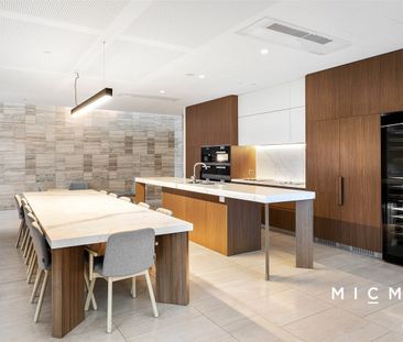 Stunning UNFURNISHED 2-bedroom in Picturesque Parkside Position - Photo 3