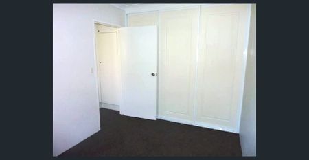 TASTEFULLY MODERNISED UNIT IN A QUIET SETTING - Photo 5