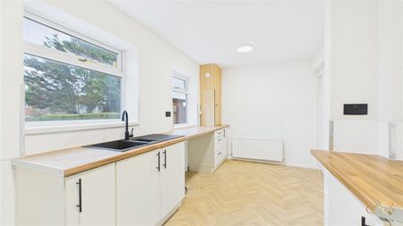 3 Bedroom House - Photo 4