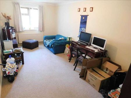 Horse Shoe Close, Hempstead, ME7 - Photo 5