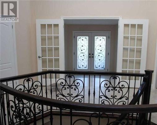 For Lease - 90 Stephanie Boulevard, Vaughan, Ontario - Photo 1