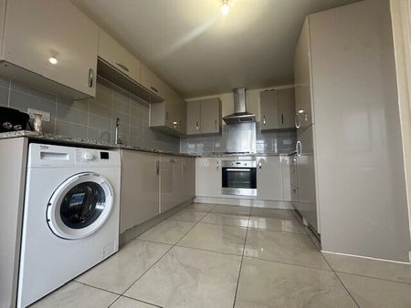 Eighteen Acre Drive, Bristol, Patchway - Photo 5