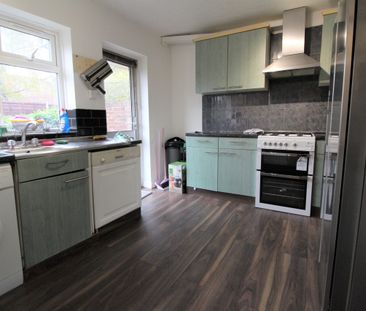 Trevor Close, Northolt, UB5 6ND - Photo 6