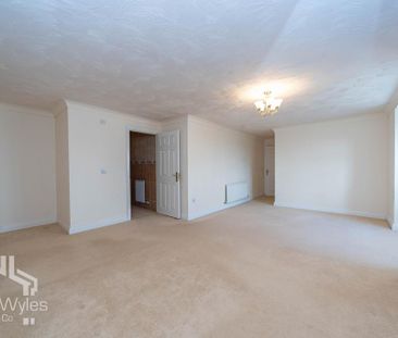 2 bedroom penthouse to rent - Photo 3