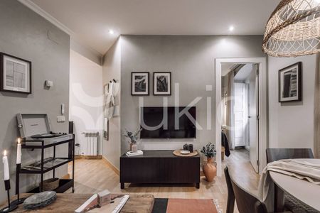 2 room luxury Apartment for rent in Madrid, Community of Madrid - Photo 4