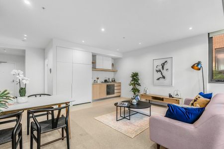 Modern 2 Bedroom with Space and Leafy Outlook - Photo 5