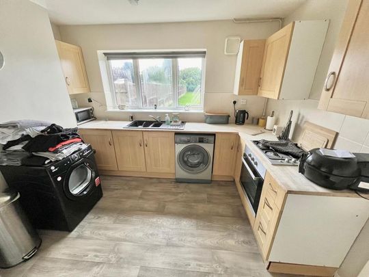 2 bedroom house to rent - Photo 1
