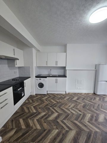 1 Bed Flat, Parrington House, SW4 - Photo 4