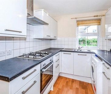 Wyatt Road, Staines-upon-Thames, Surrey, TW18 2AY - Photo 5