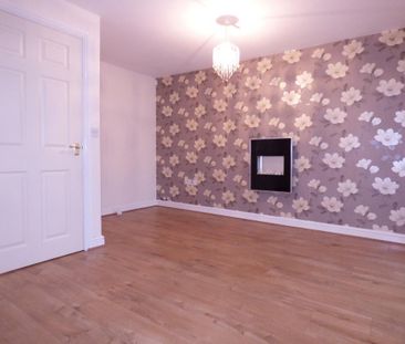 3 bedroom townhouse to rent - Photo 2