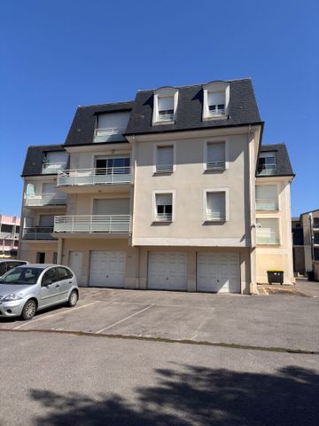 Location Appartement 2 pièces 47m² - Photo 2