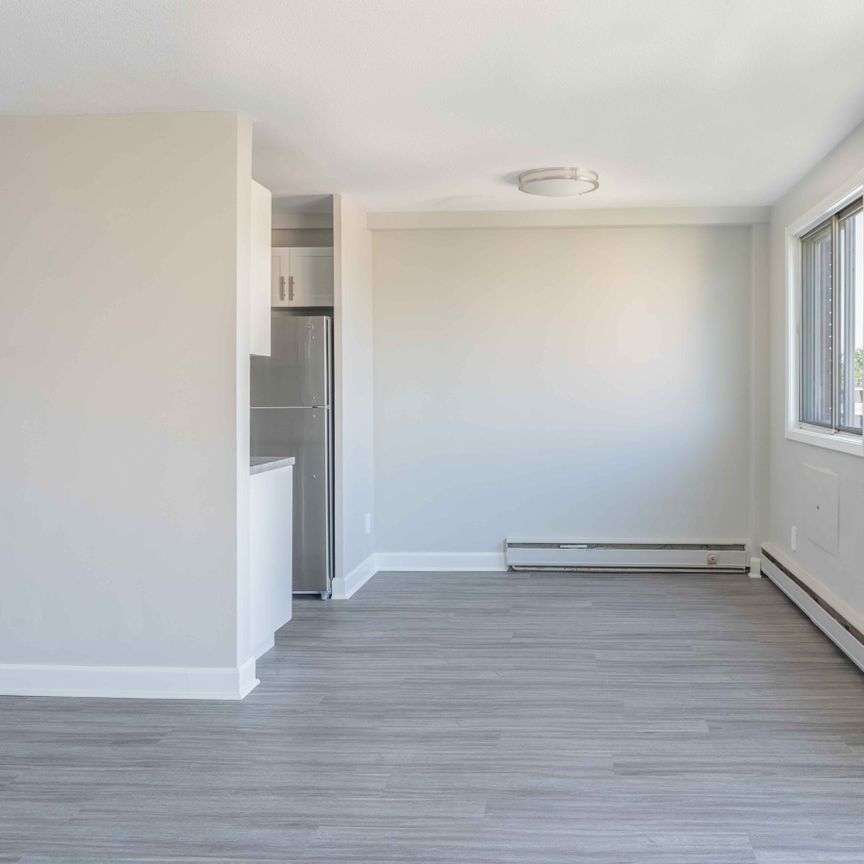 Riverview Towers Apartments - Photo 1