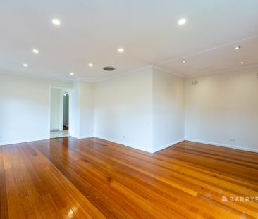 BEAUTIFUL FAMILY HOME - Photo 1