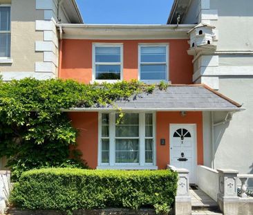 2 bedroom terraced house to rent - Photo 2