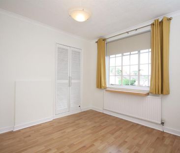 2 bedroom maisonette to rent - Photo 4