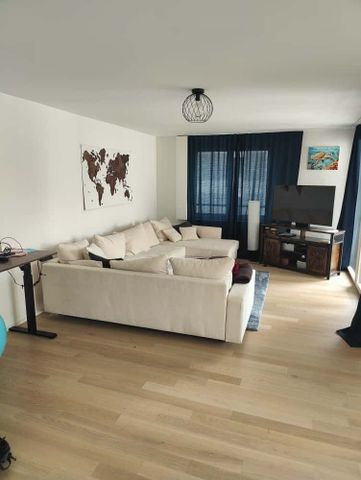 APPARTEMENT 21/2 PIÈCES À DÜBENDORF (ZH), MEUBLÉ, TEMPORAIRE - Photo 4