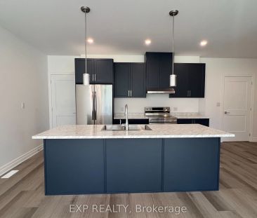 7532 Splendour Drive #Main - Photo 6