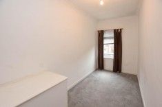 2 bed House - Mid Terrace for Rent - Photo 4
