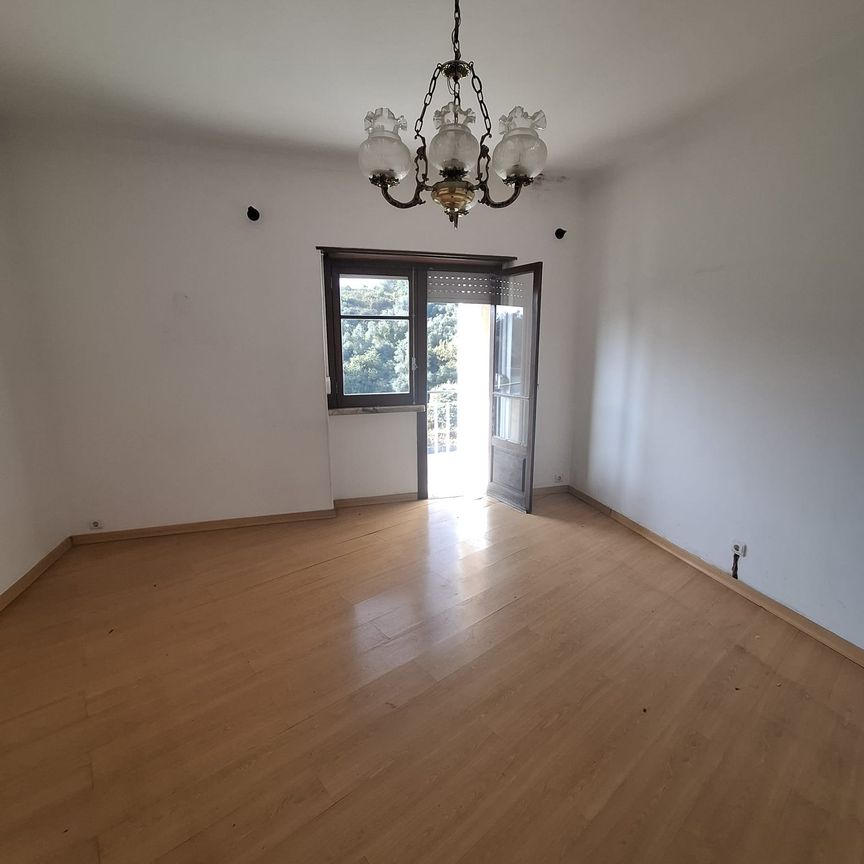 Apartamento T2 para Arrendamento em Sacavém - Photo 1