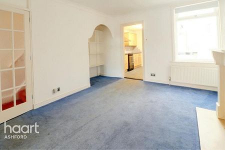 3 bedroom end of terrace house to rent - Photo 3