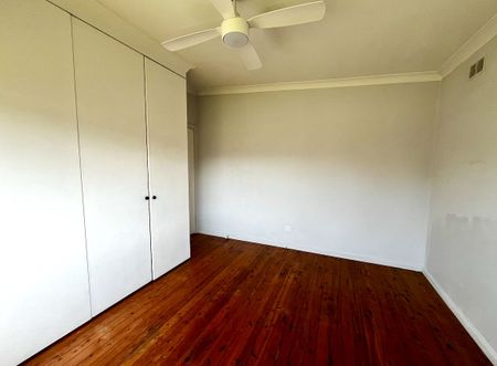 Affordable 2-Bedroom Home in the Heart of Gorokan - Photo 3