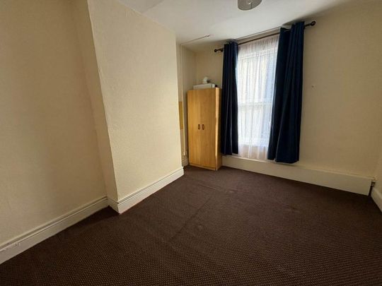 5 bedroom house to rent - Photo 1